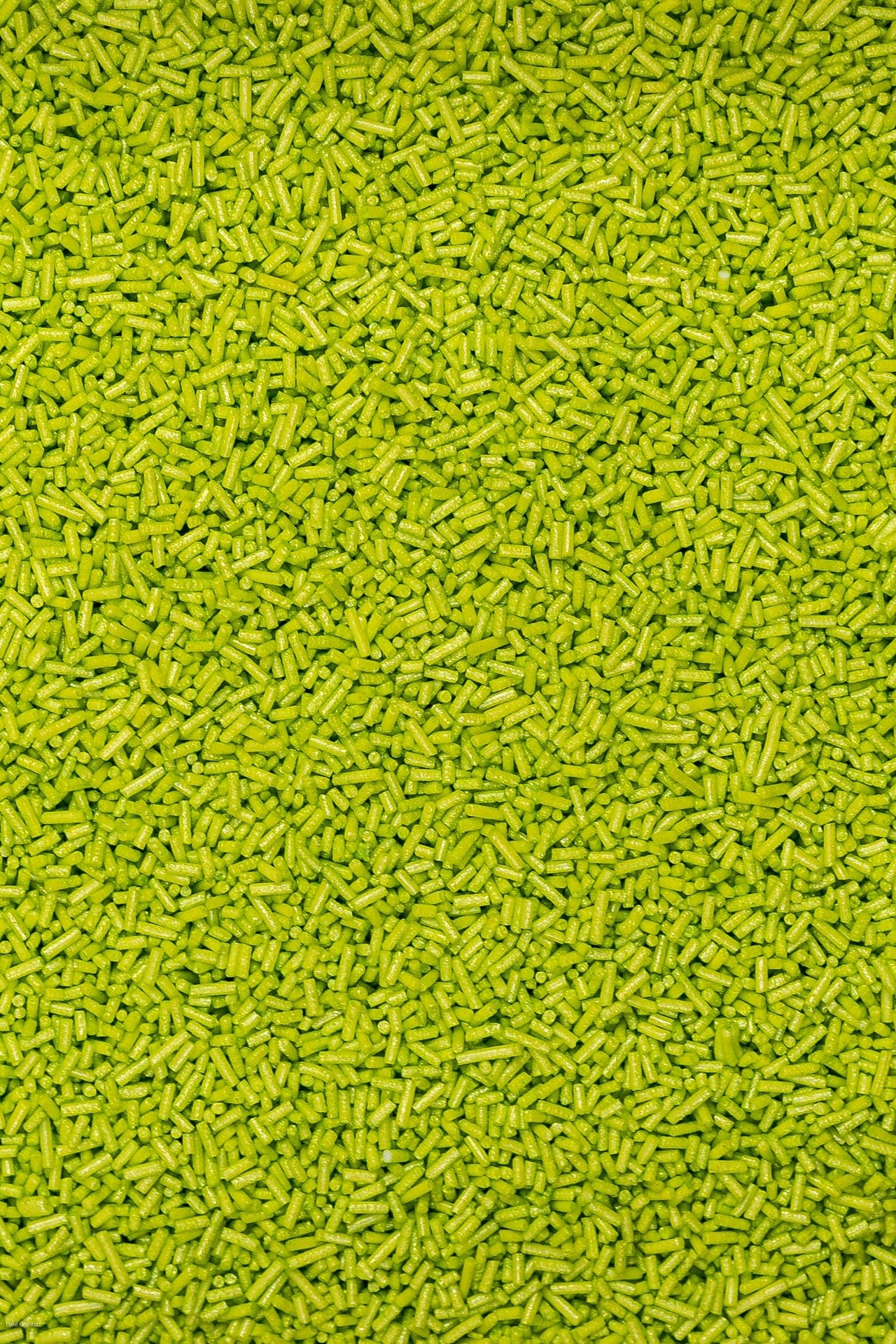 Glimmer Strands - Lime Green (No E171) Sprinkles SPRINKLY