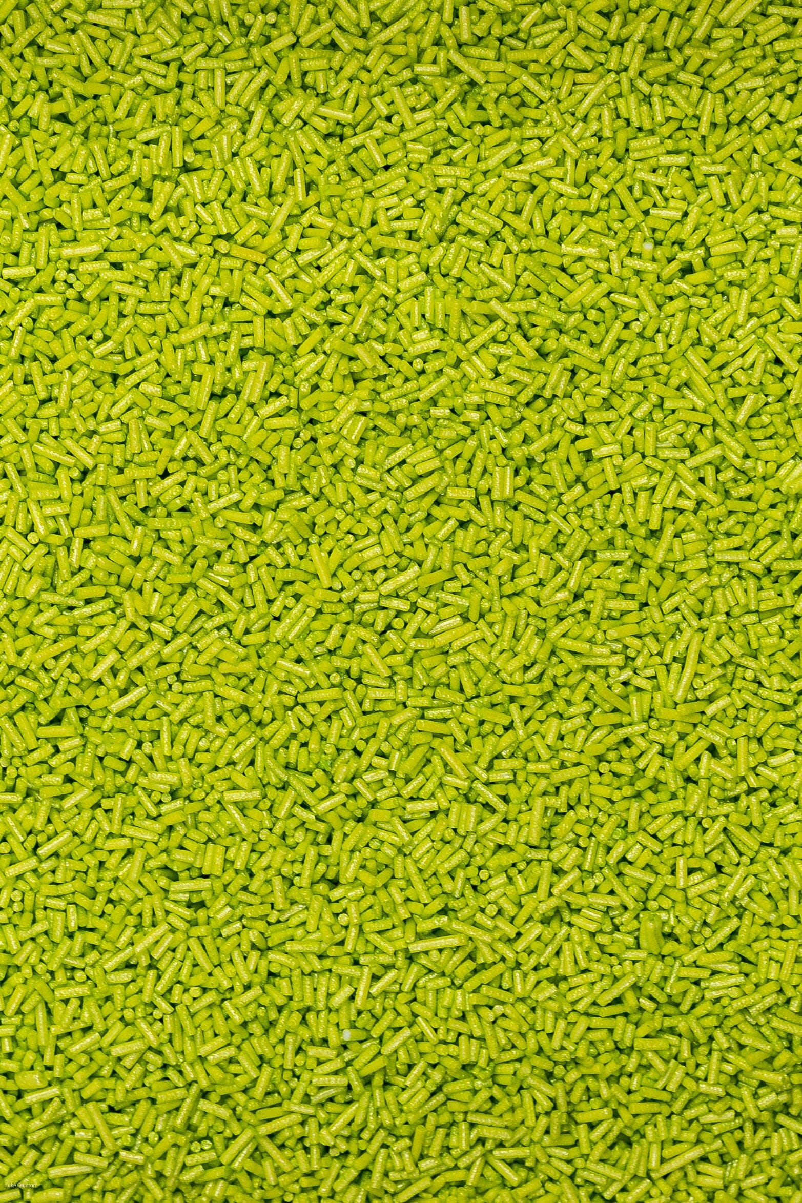 Glimmer Strands - Lime Green (No E171) Sprinkles SPRINKLY