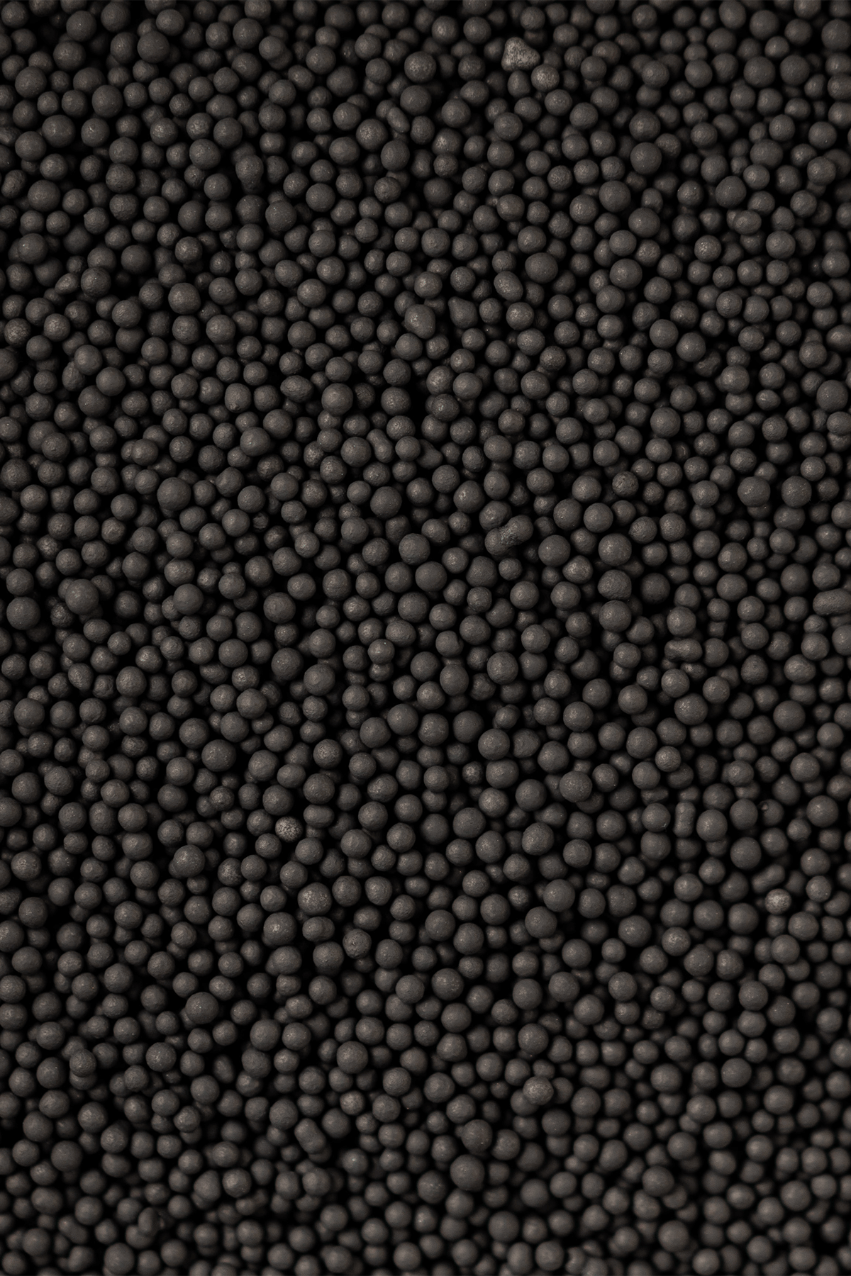 Glimmer Pearls - Matt Black Sprinkles Sprinkly